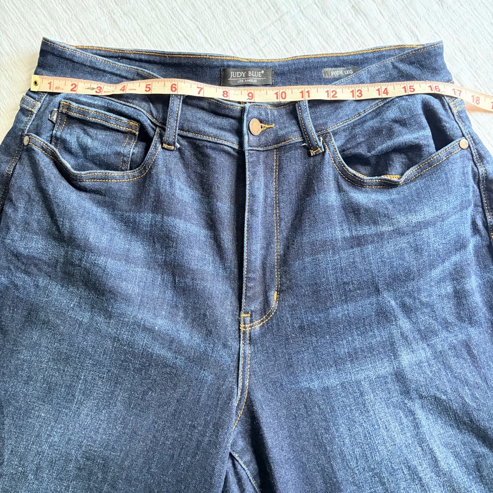 Judy Blue Wide Leg Jeans - Picture 6 of 10